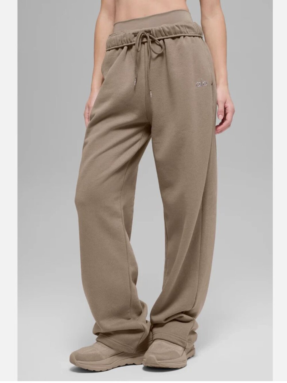 Alo Yoga Accolade Sweatpants Straight Leg Gravel Womens M